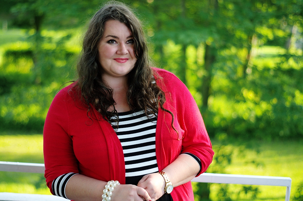 How to wear stripes if you are a plus size